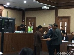 Jaksa Tanya Visa Ahli Toksikologi Asal Australia yang Didatangkan Tim Jessica