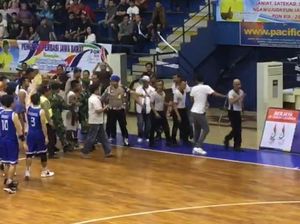 Terkait Ricuh Basket PON, Tim Papua Barat Dijatuhi Sanksi dan Denda Rp 10 Juta Terkait Ricuh Basket PON, Tim Papua Barat Dijatuhi Sanksi dan Denda Rp 10 Juta