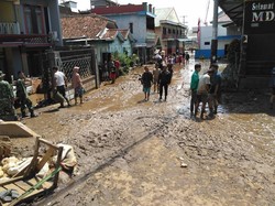 Banjir Bandang di Garut: 200 Rumah Hancur dan 16 Orang Masih Hilang