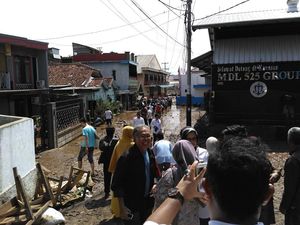 Aher Soal Banjir Bandang di Garut: Masyarakat Agar Hentikan Perusakan Hutan