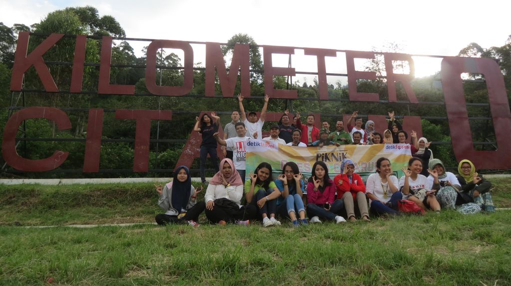 Ini Dia Foto Kemping Seru di Situ Cisanti Ini Dia Foto Kemping Seru di Situ Cisanti