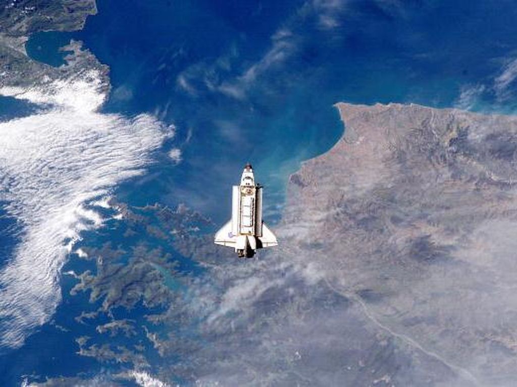 Astronot Kaget Lihat Bumi, Aturan Baru Kedatangan WNI dari Luar Negeri