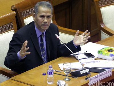 Anggito Abimanyu Ikuti Fit and Proper Test Anggota BPK