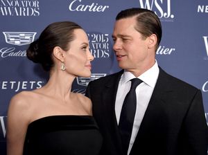 Bucin Banget, Brad Pitt Dipengaruhi Cewek Ini Buat Gak Berurusan dengan Jolie Bucin Banget, Brad Pitt Dipengaruhi Cewek Ini Buat Gak Berurusan dengan Jolie