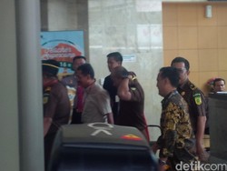 Kejagung Serahkan Jaksa Farizal ke KPK Terkait Kasus Suap Irman Gusman