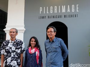 Lenny Ratnasari Wawancarai Eks Tapol hingga Buruh Migran Lenny Ratnasari Wawancarai Eks Tapol hingga Buruh Migran