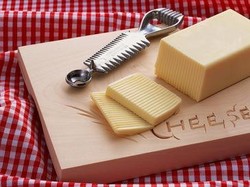 Jangan Takut Makan Keju! Konsumsi Keju Tinggi Lemak Bikin Tubuh  Lebih Sehat