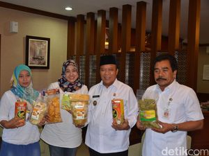 Jajanan Ndeso Lamongan Tembus Ritel Modern