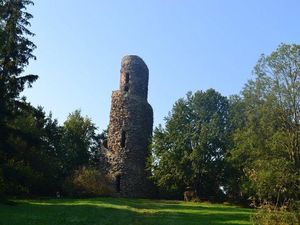 Menara Spiral di Republik Ceko yang Terinspirasi Kisah Babel Menara Spiral di Republik Ceko yang Terinspirasi Kisah Babel