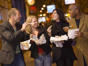 Liburan Anti Bete Bareng Sahabat, Ini Tipsnya