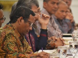 Mahfud MD dan Saldi Setuju Revisi PP 99, Tapi Tidak untuk Remisi Koruptor