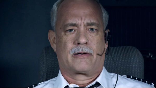 Aksi Penyelamatan Tom Hanks di Film Sully