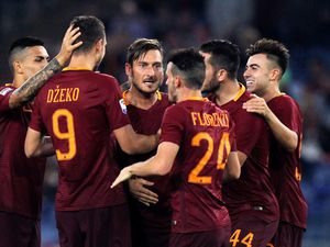 Roma Tak Mau Kehilangan Momentum di Kandang Napoli Roma Tak Mau Kehilangan Momentum di Kandang Napoli