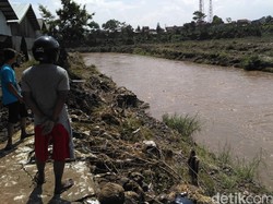 Eksploitasi Hulu Sungai Cimanuk Jadi Salah Satu Penyebab Banjir Bandang Garut