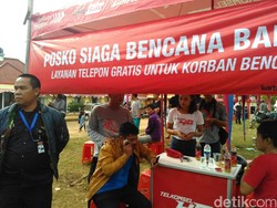 Telepon Gratis di Posko Siaga Banjir Garut