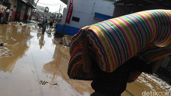 Kampung Cimacan, Garut, Pasca Banjir Bandang