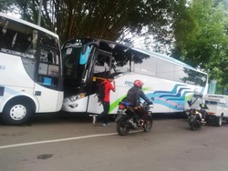 Suka Duka Sopir Angkutan PON, Senang Terlibat walaupun Tak Dapat Jatah Makan