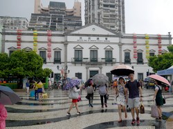 Mirip di Jakarta, Balai Kota Macau Juga Terbuka Buat Turis