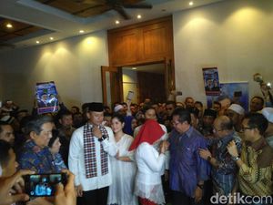 Begini Suasana Jelang Duet Bang Agus-Mpok Sylvi Bergerak Menuju KPU DKI