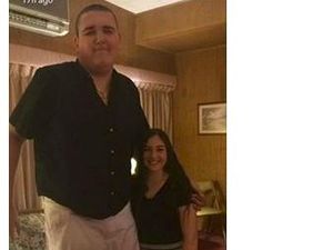 Kelainan Genetik, Tinggi Badan Remaja Ini 2,3 Meter di Usia 19 Tahun