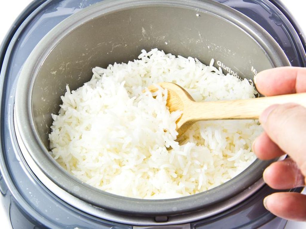 Angetin Nasi di Rice Cooker, Keracunan? Peneliti IPB: Tidak Ada Data Angetin Nasi di Rice Cooker, Keracunan? Peneliti IPB: Tidak Ada Data