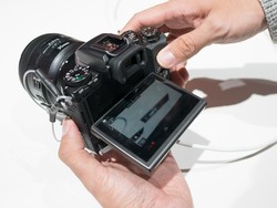 Canon EOS M5: Auto Fokusnya Cepat Bereaksi