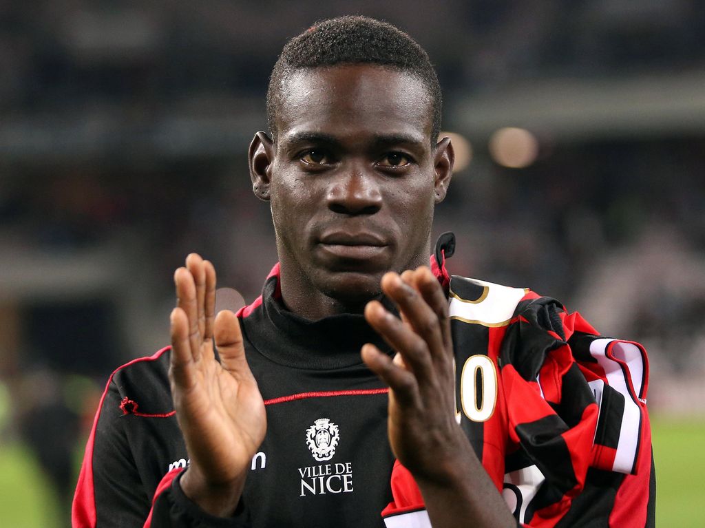 Balotelli Masih Berjarak Tahunan Cahaya dari Ballon dOr Balotelli Masih Berjarak Tahunan Cahaya dari Ballon dOr