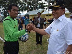Bupati Poso Buka Liga Nusantara