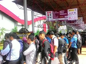 Tersedia 5.000 Lowongan di Bursa Kerja JIExpo Tersedia 5.000 Lowongan di Bursa Kerja JIExpo