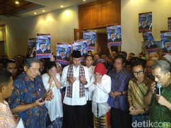 Agus Yudhoyono: AHY Ya AHY, SBY Adalah SBY