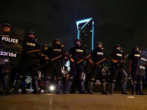 Polisi AS Tembak Mati Remaja yang Bawa Pistol Replika