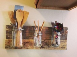 Manfaatkan Mason Jar untuk Wadah Bahan Makanan Kering dan Alat Dapur (2)