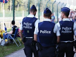 Polisi Belgia Tertangkap Melepas Pendatang di Prancis