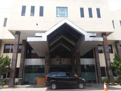 Ruang Medical Check Up Paslon Pilgub DKI Ditutup untuk Umum