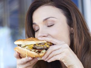 6 Makanan dan Minuman Penghilang Kantuk Selain Kopi, Apa Saja? 6 Makanan dan Minuman Penghilang Kantuk Selain Kopi, Apa Saja?