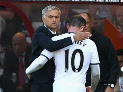 Mourinho: Jika Harus Dicadangkan, Rooney Akan Dicadangkan