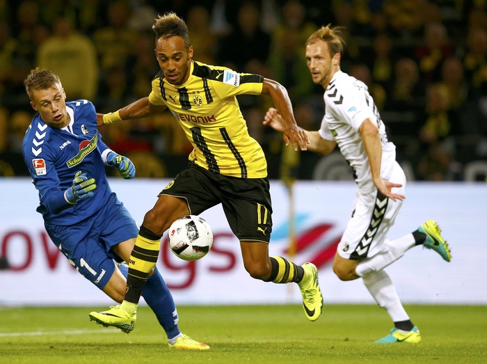 Dortmund Tundukkan Freiburg 3-1