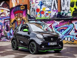 Mobil Mungil Smart Versi Bensin Tak Lagi Dijual di Amerika