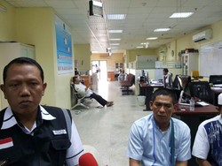 2 Jemaah Ditangkap Polisi Saudi Saat Bantu Keluarga Cium Hajar Aswad