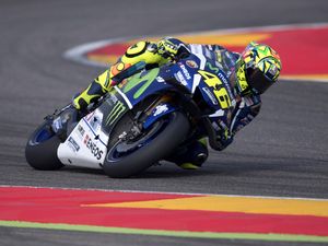 Helm Legendaris Valentino Rossi Dilelang, Buka Harga Rp 95 Juta Helm Legendaris Valentino Rossi Dilelang, Buka Harga Rp 95 Juta