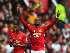 Pogba soal Musik untuk Hadapi Kritik, Adaptasinya, dan Sosok Ibrahimovic