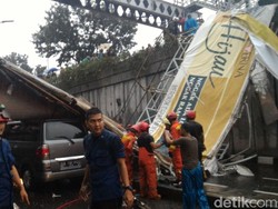 Polisi Akan Periksa Kontraktor Terkait JPO Roboh di Pasar Minggu