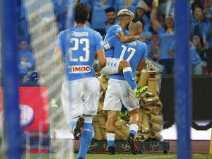 Napoli Ingin Puaskan Suporternya di Santiago Bernabeu