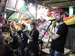 Saat Musik Patrol Khas Banyuwangi Berpadu Dengan Jazz, Ini Yang Terjadi