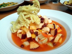 Siang Ini Enaknya Bikin Asinan Jakarta yang Asam Segar