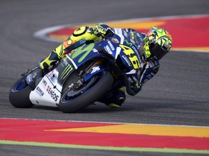 Akan Sulit Kalahkan Marquez di Aragon, Rossi Fokus Finis Tiga Besar Akan Sulit Kalahkan Marquez di Aragon, Rossi Fokus Finis Tiga Besar