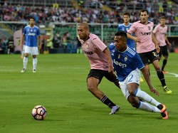 Gol Bunuh Diri Menangkan Juve di Markas Palermo