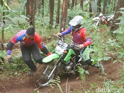 Hanya di Pasuruan Ngetrail di Medan Ekstrem Bonus Sunrise Bromo