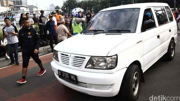 Mobil Masuk Area Car Free Day