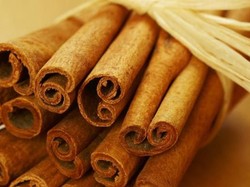 8 Manfaat Kayu Manis untuk Kesehatan dan Efek Sampingnya